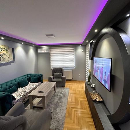 Ferienwohnung Apartman Lux S&V 1 Lukavica Istocno Sarajevo Hilandarska Centar Exterior foto