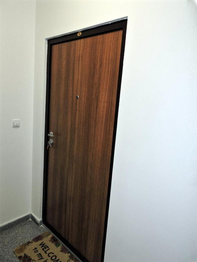 Ferienwohnung Apartman Lux S&V 1 Lukavica Istocno Sarajevo Hilandarska Centar Exterior foto