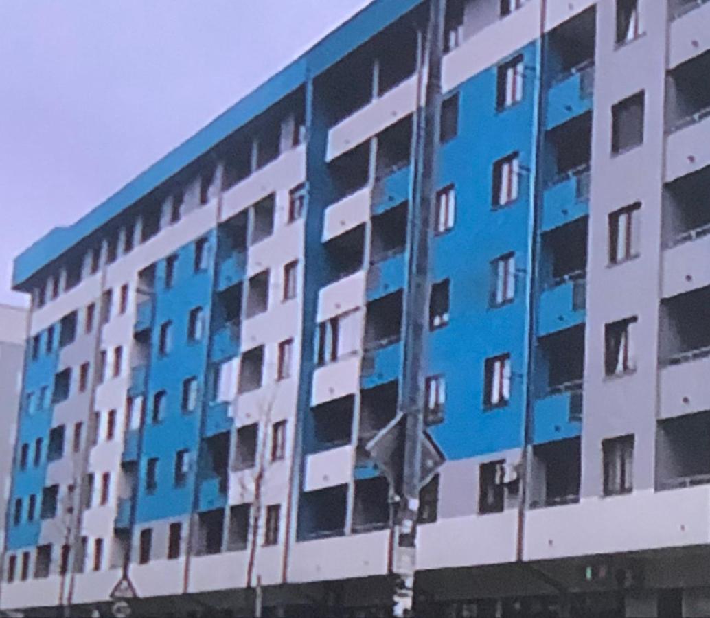 Ferienwohnung Apartman Lux S&V 1 Lukavica Istocno Sarajevo Hilandarska Centar Exterior foto